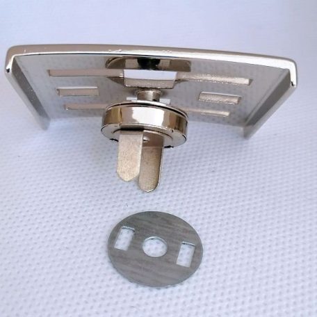Mágneszár  ,  nikkel ,   53  mm  x 53  mm