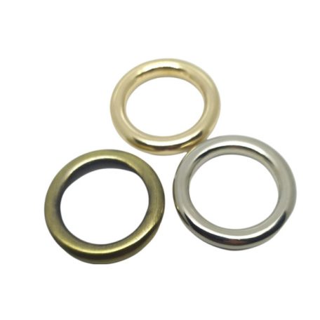 Karika öntvény sárga antik , 35 x 6 mm