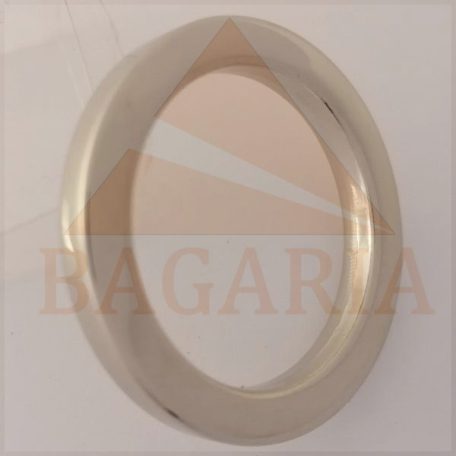 Szögletes karika nikkel 30 x 5 mm            