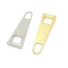 Cipzárhúzó 43 x 14 mm nagy trapéz , arany