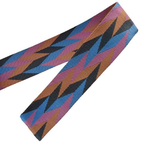 Matt 50 mm x 3 mm szövött heveder , pasztel kék/rózsa/világos barna/fekete rombusz mintás