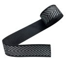 Sima fényes 40 mm x 3 mm  szövött szatén heveder , fekete-ezüst , halszálka mintás