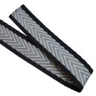 Matt puha 50 mm x 3 mm  szövött szatén heveder , ezüstszürke-fehér-fekete halszálka mintás