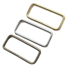   40 MM x 15 x 2,9 Bújtató vagy fogótartó , vasalapú  nyitott , nikkel , antik és arany színekben